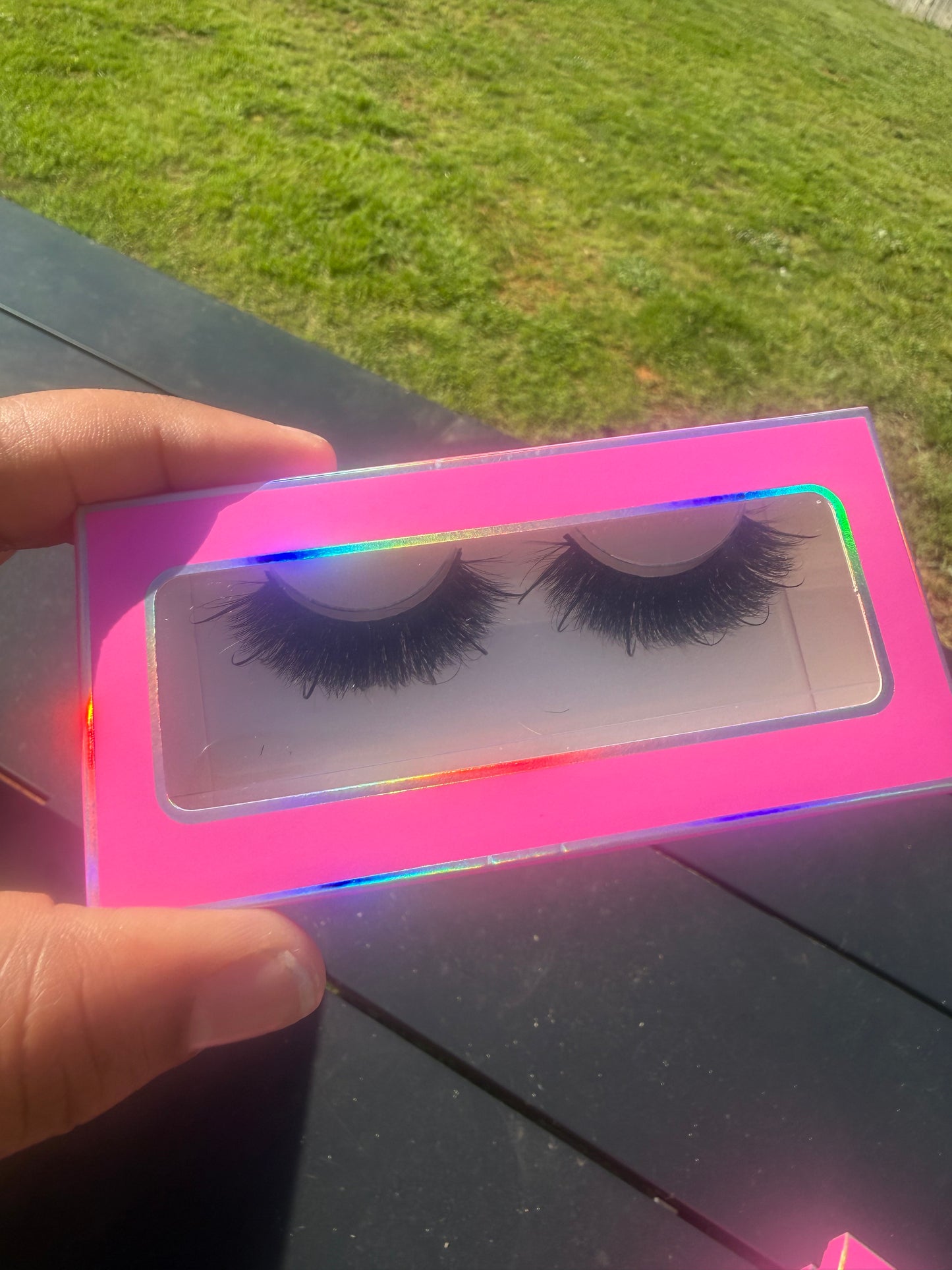 Cluster-like Strip Lashes